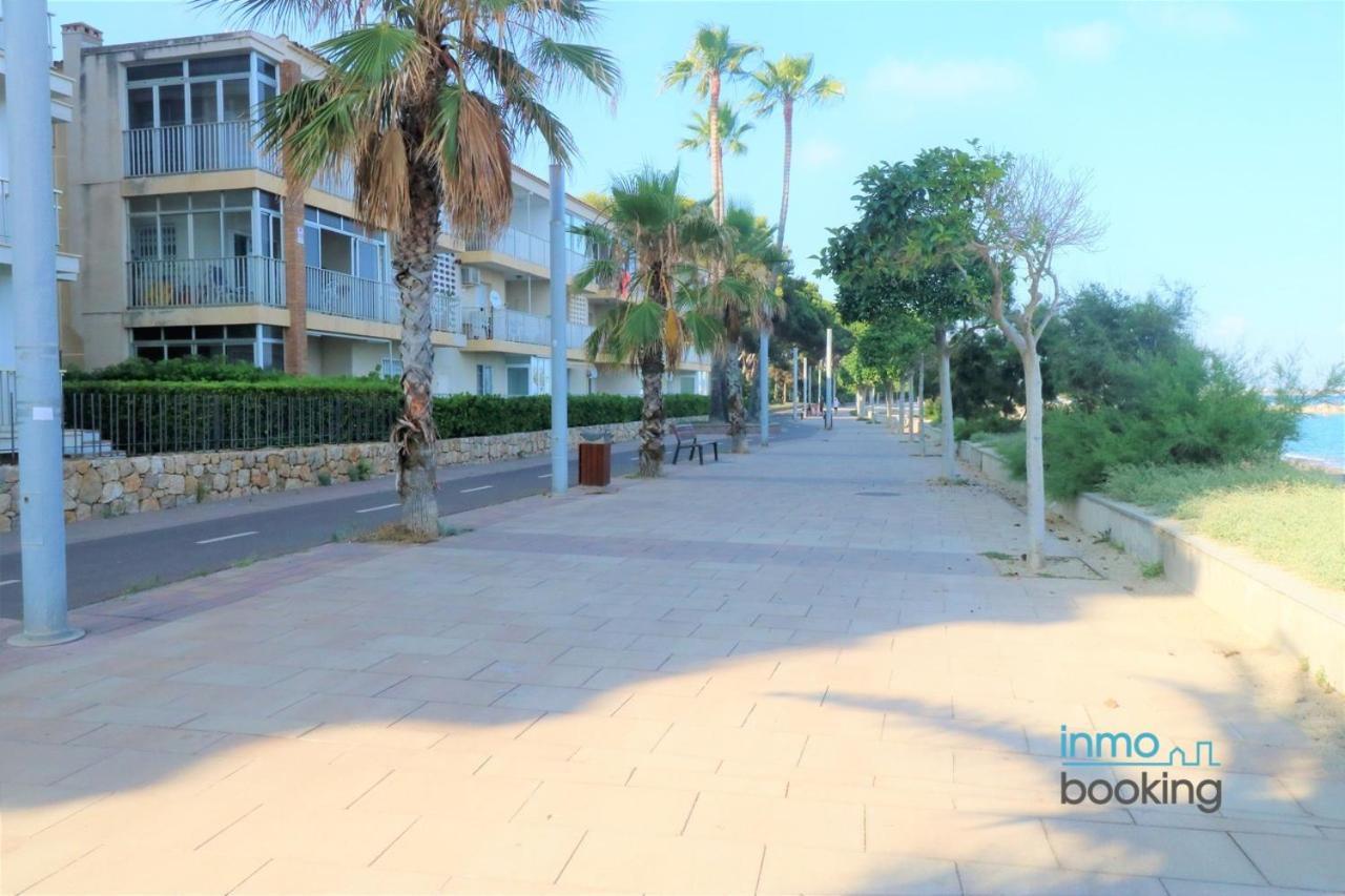 Sun Beach Mediterrani, En Frente Del Mar กัมบริลส์ ภายนอก รูปภาพ
