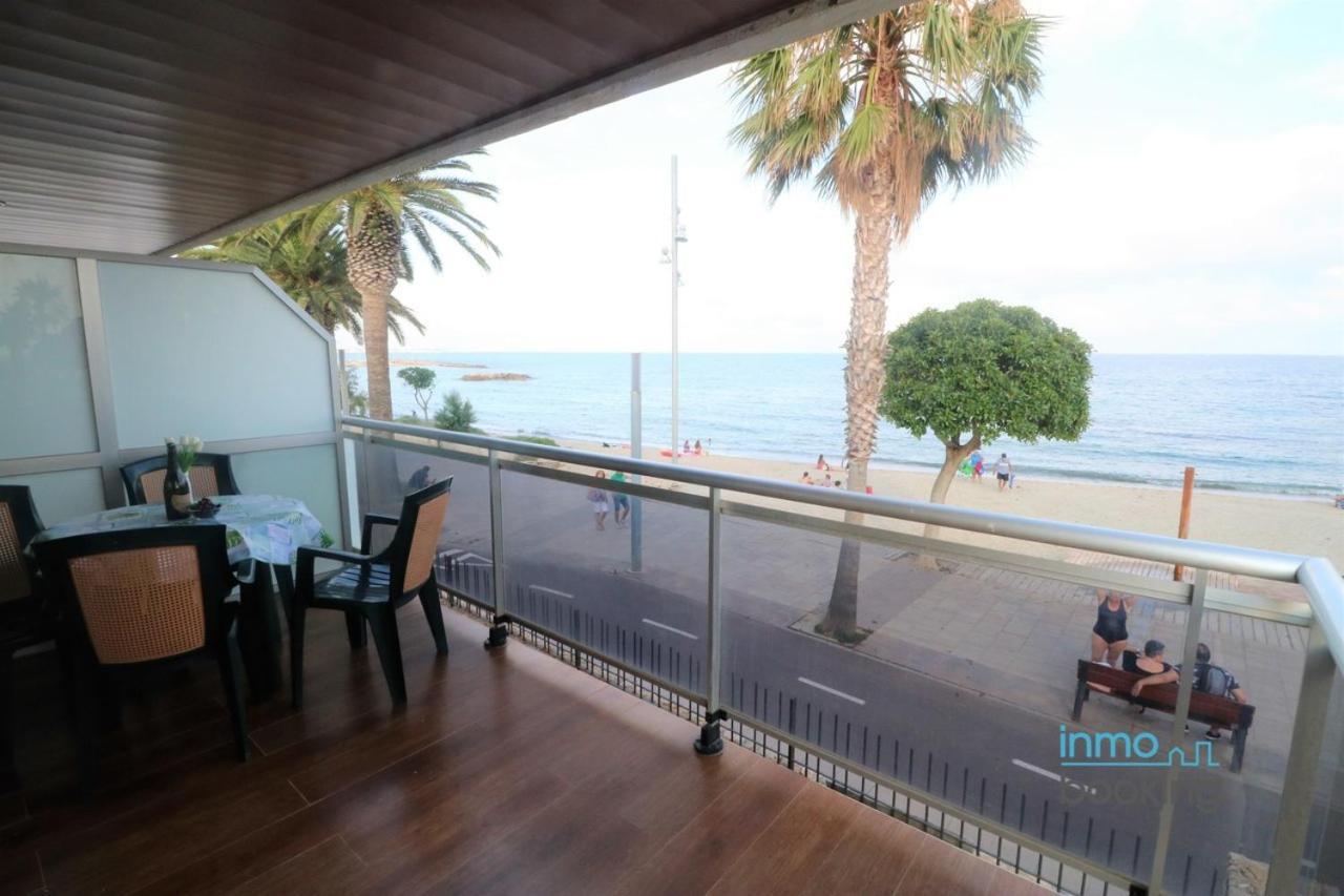 Sun Beach Mediterrani, En Frente Del Mar กัมบริลส์ ภายนอก รูปภาพ