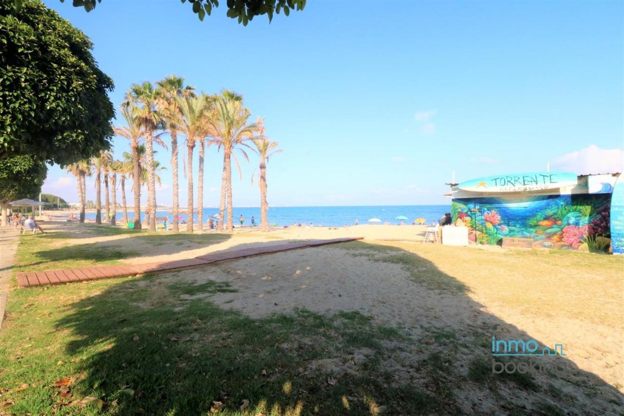 Sun Beach Mediterrani, En Frente Del Mar กัมบริลส์ ภายนอก รูปภาพ