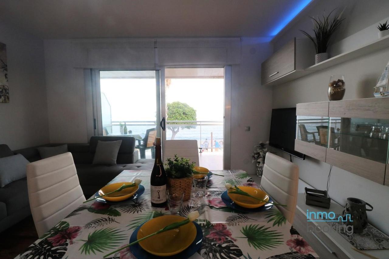 Sun Beach Mediterrani, En Frente Del Mar กัมบริลส์ ภายนอก รูปภาพ